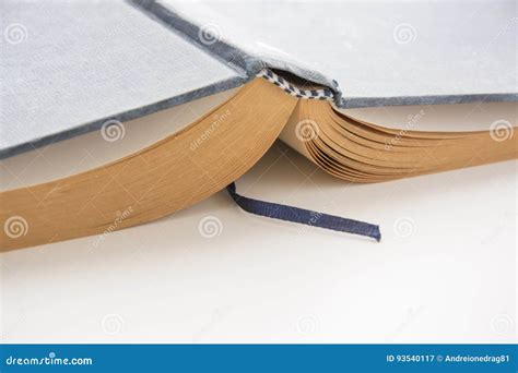 Abra O Livro Velho Literatura Antiga Imagem De Stock Imagem De