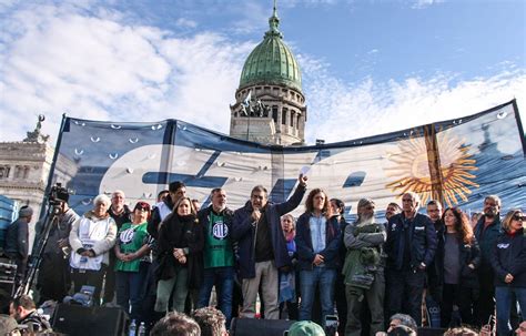 Hugo Cachorro Godoy Est N A Punto De Cometer Un Acto De Infame