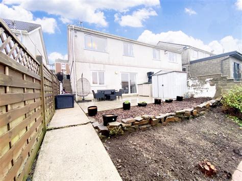 Clydach Road Craig Cefn Parc Swansea City And County Of Swansea 3 Bed Semi Detached House