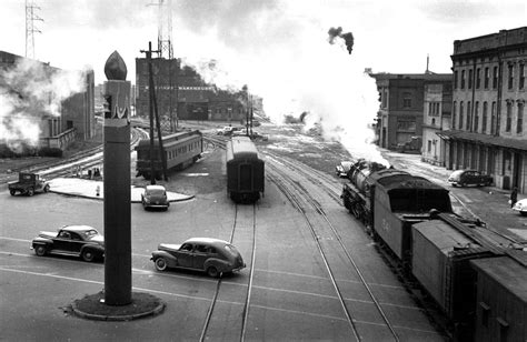 Elliott Erwitt New Orleans 1949 Artwork 27838 Jackson Fine Art