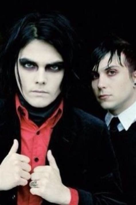 Revenge Frank Iero And Gerard Way They Look So Sophisticated Mcr