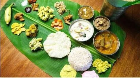 Food In Banana Leaf ಬಾಳೆ ಎಲೆ ಊಟದ ಸಂಪ್ರದಾಯ ಬಂದಿದ್ದು ಏಕೆ ಹೀಗೆ ಉಣ್ಣುವ ಪ್ರಯೋಜನಗಳೇನು