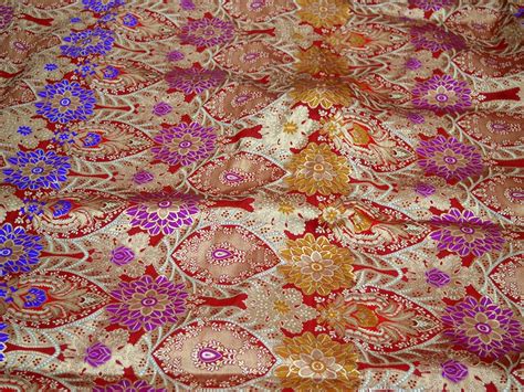 Indian Banaras Silk Red Brocade By The Yard Benarse Wedding Etsy