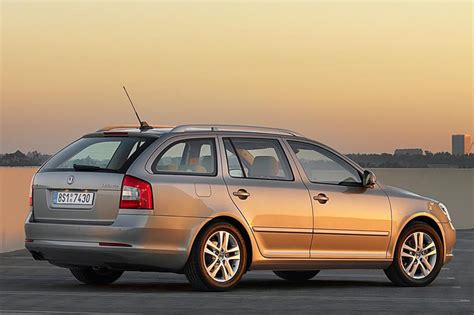 Skoda Octavia Combi Tsi Elegance Car Technical Specifications