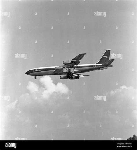 First Landing At LAP Of Boeing 707 436 G APFD First BOAC 707 Delivered