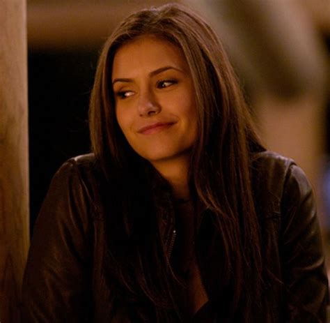 Elena Gilbert Season 1