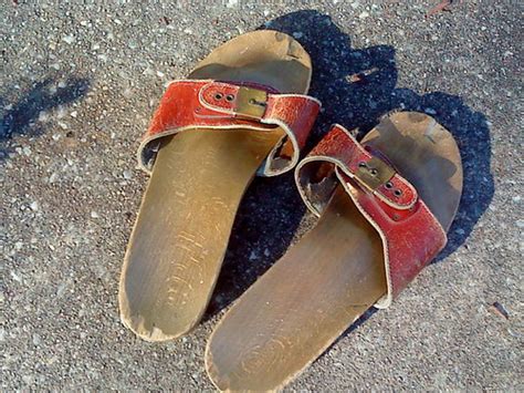 Original Dr Scholls Sandals Adorable Pair Of Red Well Worn Flickr