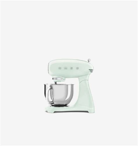 Smeg Robots Sur Socle Vert D Eau Smf Pgeu Ann Es