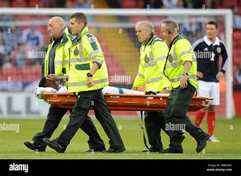 England S Nathaniel Chalobah Is Stretchered Off The Pitch After Picking