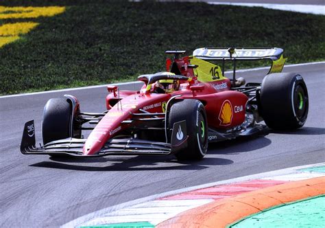 Charles Leclerc Wygra Kwalifikacje Na Torze Monza Ruszy Z Pole