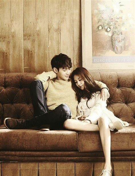 Cute Asian Couple Couples Korean Couple Photoshoot Sweets Asian Girl