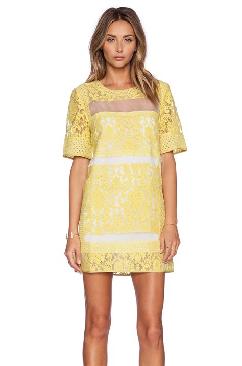 Lyst Elliatt Eccentric Lace Dress In Yellow