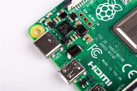 Nuova Raspberry Pi 4 Mauro Alfieri Wearable Domotica Robotica