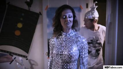 Sexy Alien MILF Rampages Nerd Dude S Ass Cherie DeVille