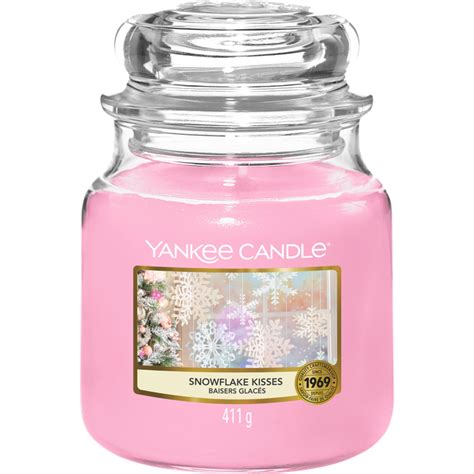 Yankee Candle Classic Medium Jar Snowflake Kisses 411g Doftljus • Pris