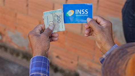 Reajuste do INSS nas aposentadorias começa a ser pago nos próximos dias