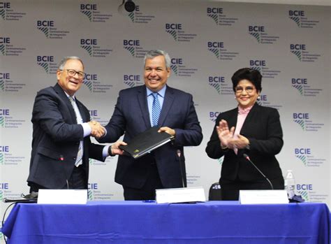 Bcie Promueve El Acceso A Financiamiento De Mipymes A Través De La