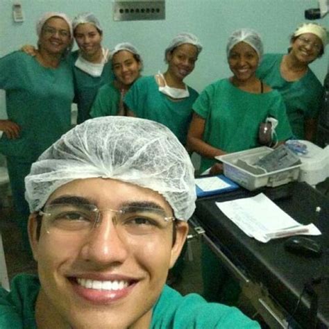 Equipe Do Centro Cir Rgico Do Huwc Ufc Em Treinamento De Cirurgia