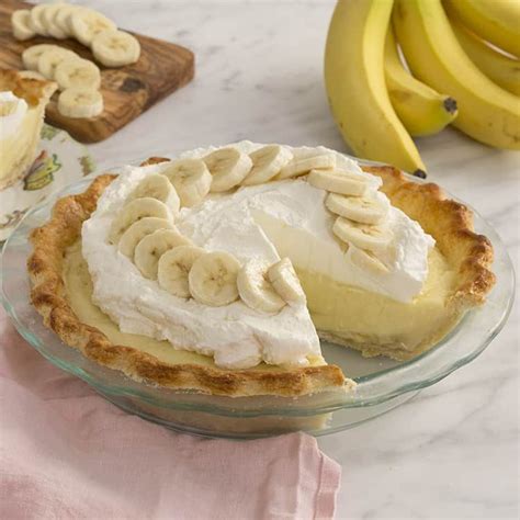 This Is The Ultimate Banana Cream Pie Rich Silky And Indulgent Yet