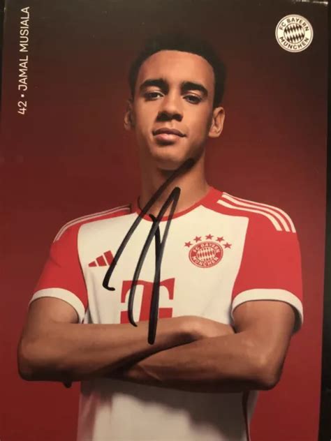 FC BAYERN MÜNCHEN Autogrammkarte Jamal Musiala Original