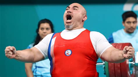 Juan Carlos Garrido bate récord y se consagra tricampeón parapanamericano