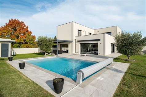 Vente Maison contemporaine avec piscine à BRINDAS - 250 m2 - Espaces Atypiques Lyon