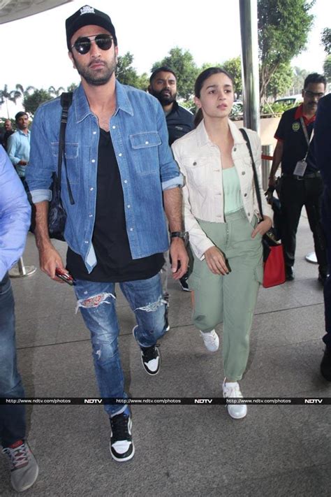 Couple Alert Alia Ranbir Anushka Virat Fly Out Of Mumbai Photos