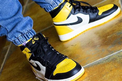 air-jordan-1-yellow-toe-on-foot | Desempacados