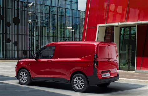 La Ford Transit Courier Se Renueva Para Conquistar La Ciudad Llegar