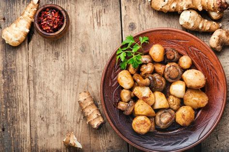 Premium Photo Roast Jerusalem Artichoke