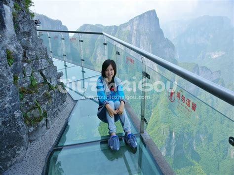 Glass Skywalk at Tianmen Mountain