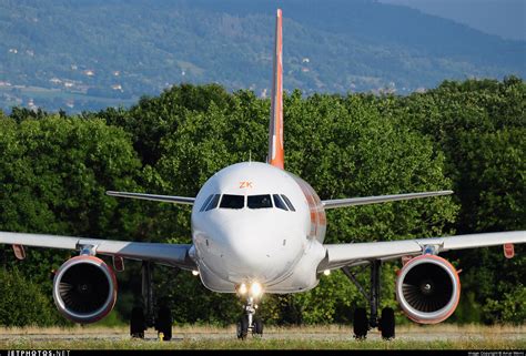 HB JZK Airbus A319 111 EasyJet Switzerland Amar Werni JetPhotos