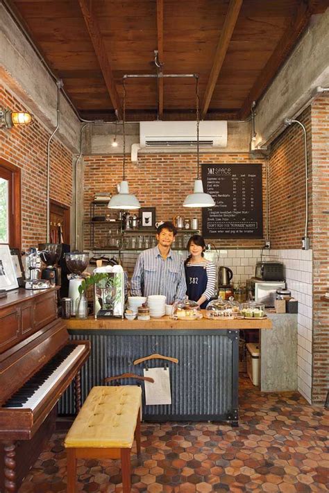 อิ่มอุ่น ณ ชนบท ที่พักอาศัยและคาเฟ่แสนสงบ Rustic Coffee Shop Cozy