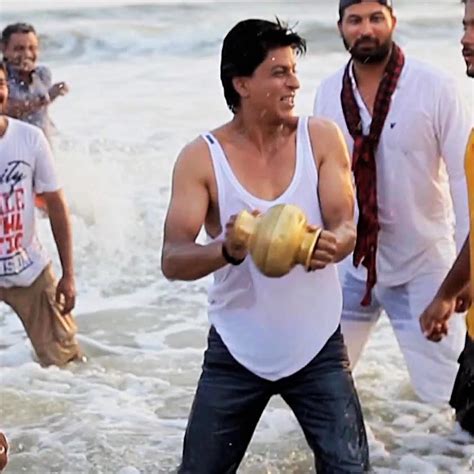 Shah Rukh Khan On The Set Chennai Express 2013 Shahrukh Khan