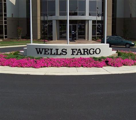 Wells Fargo Grass Seed Patio Outdoor Furniture Landscaping Services