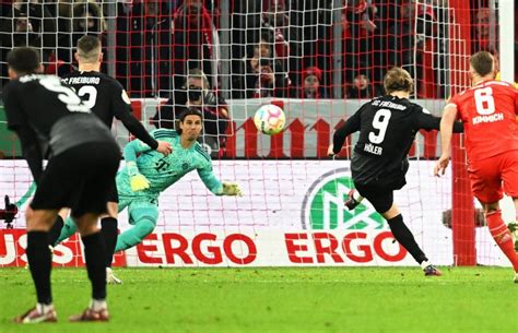 FC Bayern Scheitert Im DFB Pokal Am SC Freiburg