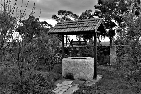 Black And White Water Well Kirklar Turbesi Kirklar Tymvou Flickr