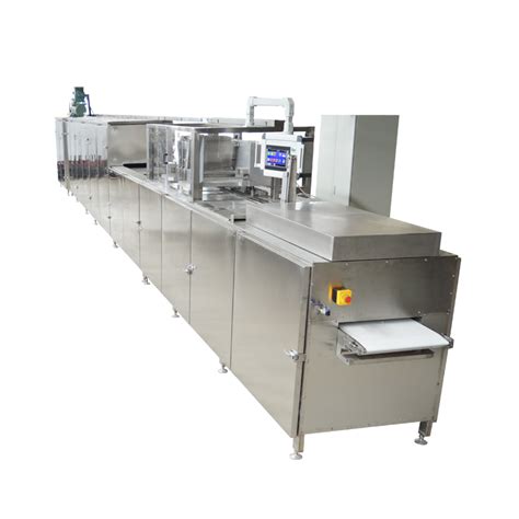 Automatic Chocolate Coating Chocolate Making Machine With Cooling