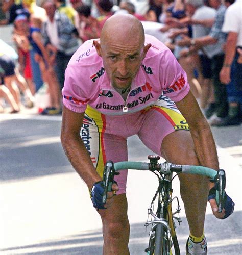 15 Anni Fa L Addio A Marco Pantani La Fatica E Il Divertimento Di