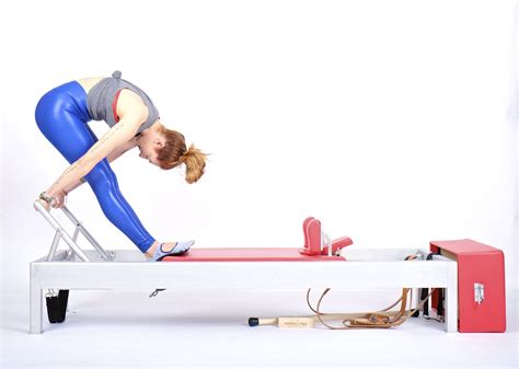 Tendon Stretch On The Reformer Online Pilates Classes