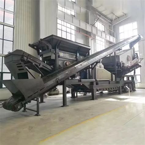 Large Capacity Crawler Jaw Crusher With Stone Wheeled Jaw Crushing