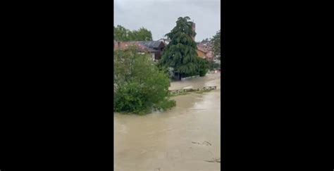 Italy floods caused by 'one-in-200-year' event: experts - Insider Paper