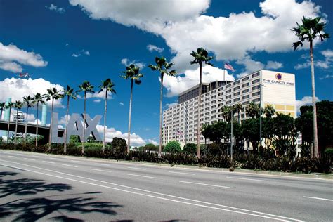 Los Angeles: Airport Hotels near [AIRPORT_CODE]: Airport Hotel Reviews ...