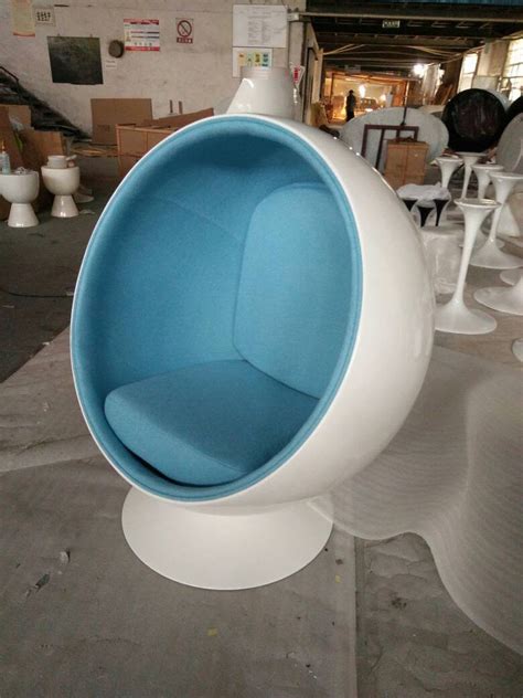 Secondhand Vintage And Reclaimed 70s Vintage Egg Pod Chairs