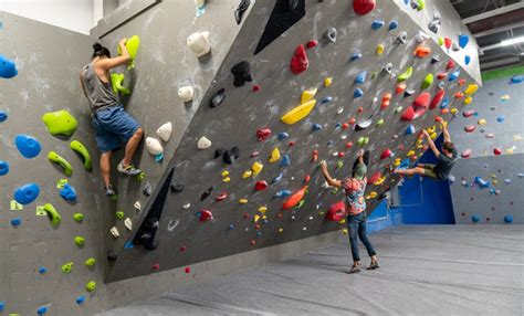 20 Colorado Climbing Gyms KalifaPaulie