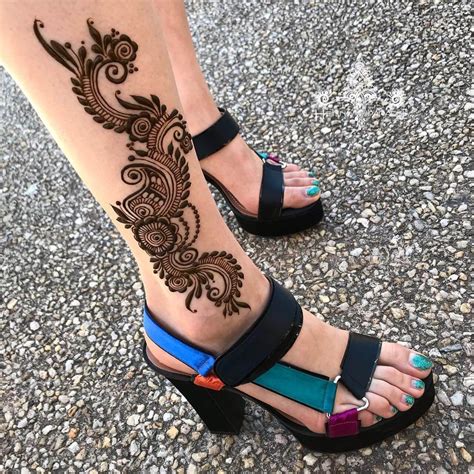 Top Mehndi Tattoo For Leg Super Hot In Cdgdbentre