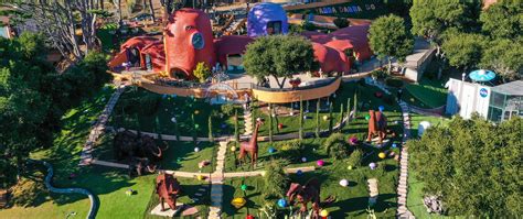 An Inside Look At The Bay's Famous Flintstone House