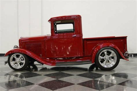 1932 Ford Pickup custom [amazing interior] @ Custom trucks for sale