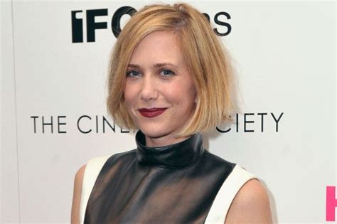 Have You Seen Kristen Wiigs New Hair Color Messy Bob Hairstyles