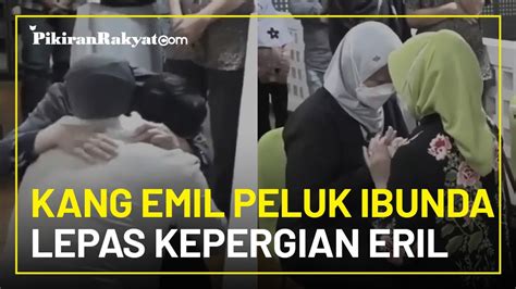 Momen Haru Kedatangan Ridwan Kamil Di Bandung Langsung Peluk Sang